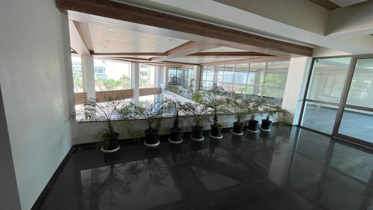 Heaven 7 Hotel & Resort Himatnagar Zewnętrze zdjęcie